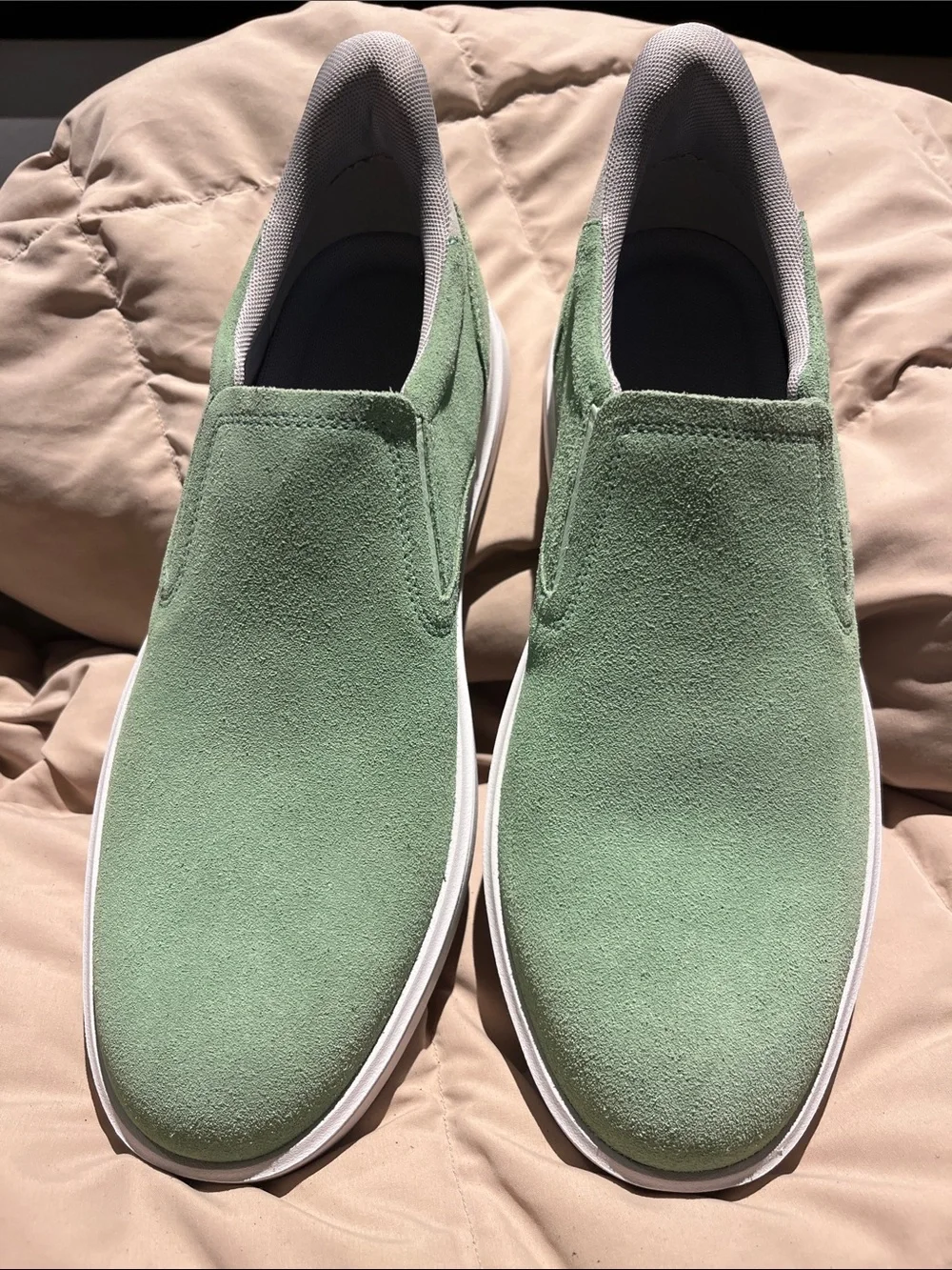 Rockport Men's Slip-On Suede Loafers in Sage Green size 10 1/2 New without Box